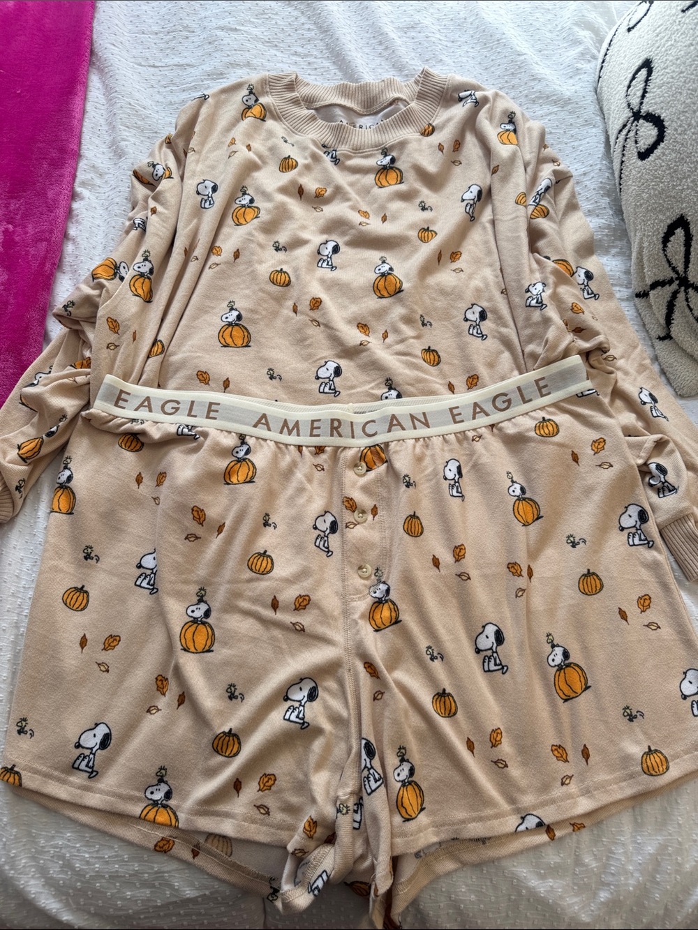 American Eagle Outfitters Tan Snoopy Pumpkin Pajama Set